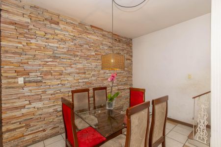 Casa à venda com 295m², 4 quartos e 2 vagasSala de Jantar