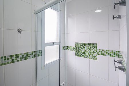 Apartamento à venda com 64m², 2 quartos e 2 vagasBanheiro da Suíte