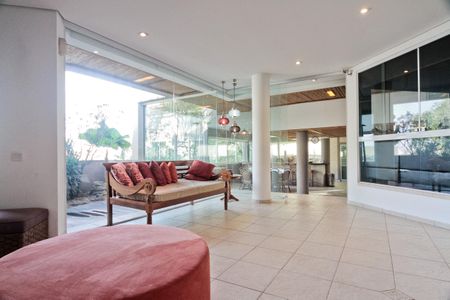 Casa de condomínio à venda com 900m², 6 quartos e 8 vagasÁrea comum