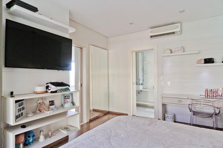 Casa de condomínio à venda com 900m², 6 quartos e 8 vagasSuíte 1