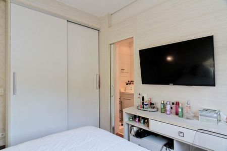 Casa de condomínio à venda com 900m², 6 quartos e 8 vagasSuíte 3