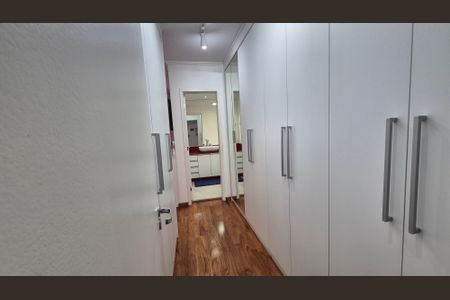 Apartamento à venda com 156m², 3 quartos e 3 vagas Apartamento à venda com 156m², 3 quartos e 3 vagasCorredor