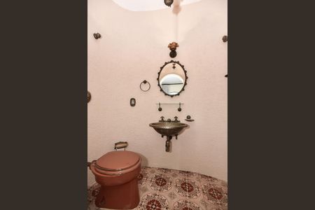 Casa à venda com 420m², 3 quartos e 3 vagasLavabo