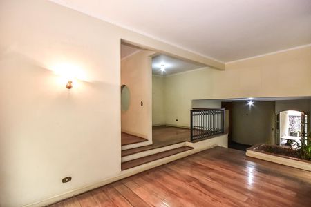 Casa à venda com 420m², 3 quartos e 3 vagasSala