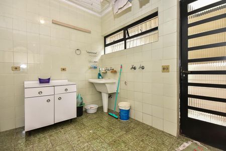 Casa à venda com 420m², 3 quartos e 3 vagasÁrea de Serviço