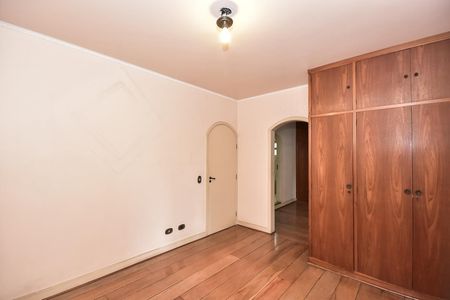 Casa à venda com 420m², 3 quartos e 3 vagasSuíte 3
