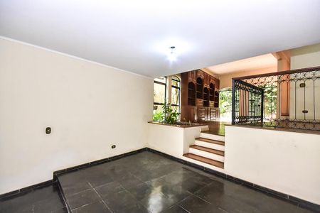 Casa à venda com 420m², 3 quartos e 3 vagasHall de Entrada