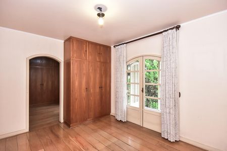 Casa à venda com 420m², 3 quartos e 3 vagasSuíte 3