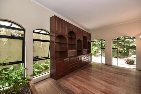 Casa à venda com 420m², 3 quartos e 3 vagasSala