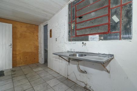 Cozinha de casa para alugar com 1 quarto, 27m² em Farrapos, Porto Alegre