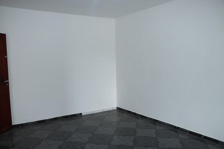 Casa de condomínio para alugar com 40m², 1 quarto e sem vagaSala