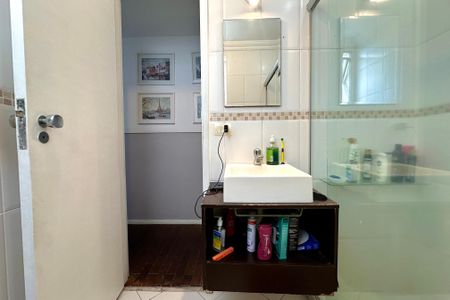 Apartamento à venda com 140m², 4 quartos e 2 vagasBanheiro