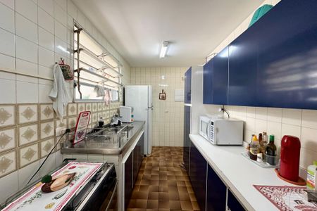 Apartamento à venda com 140m², 4 quartos e 2 vagasCozinha