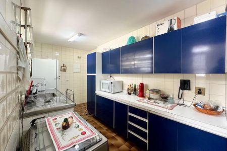 Apartamento à venda com 140m², 4 quartos e 2 vagasCozinha
