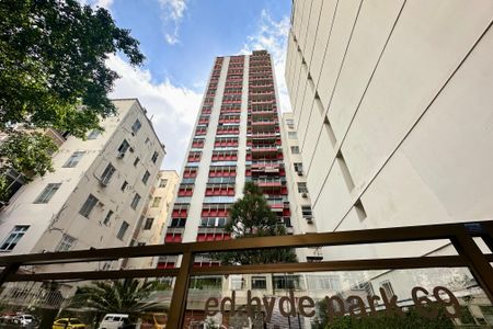 Apartamento à venda com 140m², 4 quartos e 2 vagasFachada
