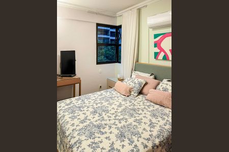 Apartamento à venda com 80m², 3 quartos e 2 vagasQuarto 3