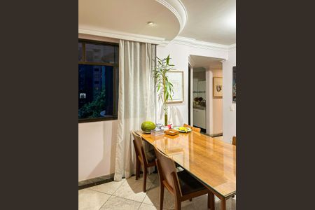 Sala de apartamento à venda com 3 quartos, 80m² em Funcionários, Belo Horizonte