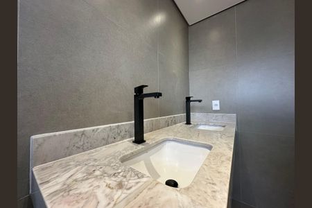 Apartamento à venda com 158m², 3 quartos e 3 vagasBanheiro da Suíte 2