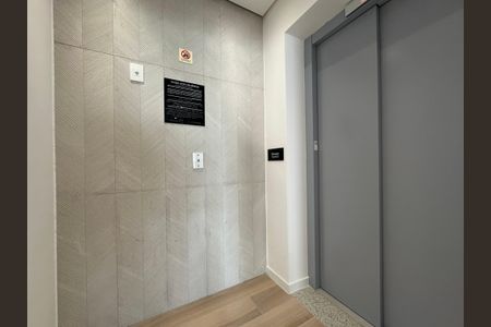 Apartamento à venda com 158m², 3 quartos e 3 vagasEntrada