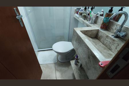 Apartamento à venda com 42m², 2 quartos e sem vaga Apartamento à venda com 42m², 2 quartos e sem vagaBanheiro