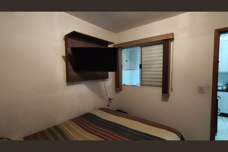 Quarto 1 de apartamento à venda com 2 quartos, 42m² em Itaquera, São Paulo