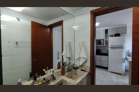 Apartamento à venda com 42m², 2 quartos e sem vaga Apartamento à venda com 42m², 2 quartos e sem vagaBanheiro