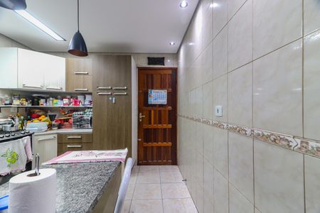 Casa para alugar com 180m², 4 quartos e 2 vagas Casa para alugar com 180m², 4 quartos e 2 vagasCozinha