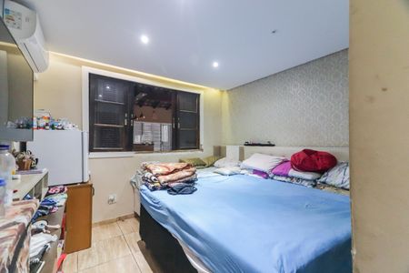Casa para alugar com 180m², 4 quartos e 2 vagas Casa para alugar com 180m², 4 quartos e 2 vagasSuíte