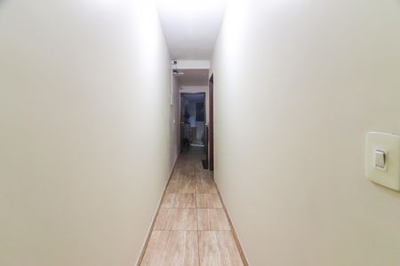 Casa para alugar com 180m², 4 quartos e 2 vagas Casa para alugar com 180m², 4 quartos e 2 vagasCorredor