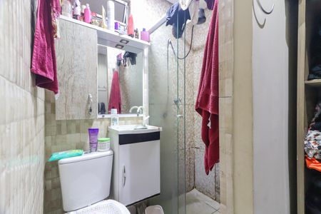 Casa para alugar com 180m², 4 quartos e 2 vagas Casa para alugar com 180m², 4 quartos e 2 vagasBanheiro da Suíte