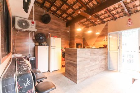 Casa para alugar com 180m², 4 quartos e 2 vagas Casa para alugar com 180m², 4 quartos e 2 vagasÁrea gourmet