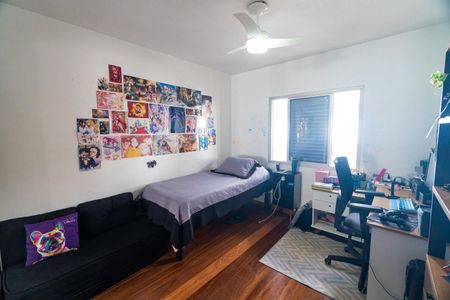 Casa à venda com 265m², 5 quartos e 2 vagas Casa à venda com 265m², 5 quartos e 2 vagasQuarto 2