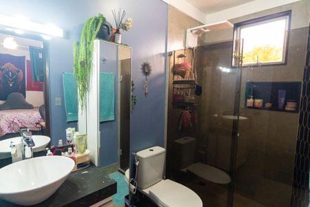 Casa à venda com 265m², 5 quartos e 2 vagas Casa à venda com 265m², 5 quartos e 2 vagasBanheiro da Suíte 2