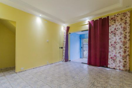 Casa para alugar com 98m², 3 quartos e 1 vaga