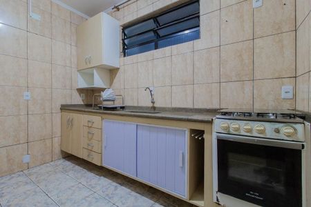 Casa para alugar com 98m², 3 quartos e 1 vaga