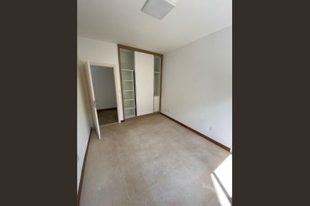 Casa de condomínio para alugar com 1290m², 6 quartos e 6 vagas