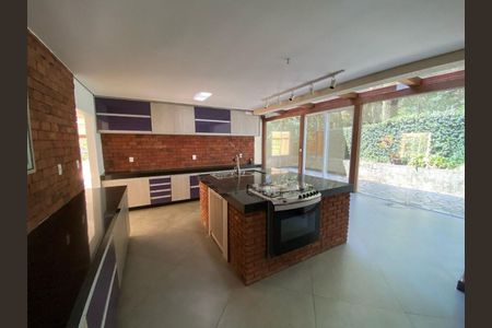 Casa de condomínio para alugar com 1290m², 6 quartos e 6 vagas