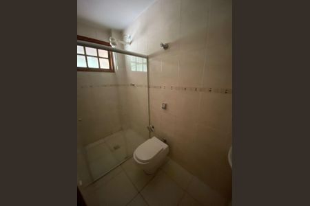 Casa de condomínio para alugar com 1290m², 6 quartos e 6 vagas