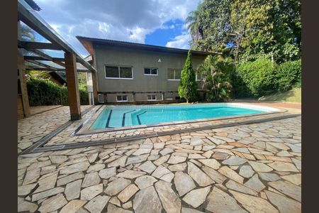 Casa de condomínio para alugar com 1290m², 6 quartos e 6 vagas