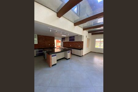 Casa de condomínio para alugar com 1290m², 6 quartos e 6 vagas