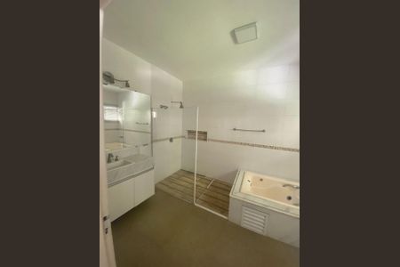 Casa de condomínio para alugar com 1290m², 6 quartos e 6 vagas