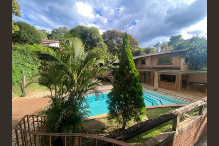 Casa de condomínio para alugar com 1290m², 6 quartos e 6 vagas