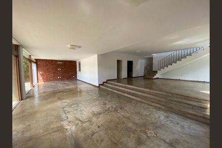 Casa de condomínio para alugar com 1290m², 6 quartos e 6 vagas