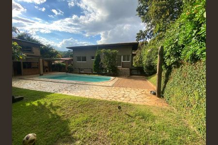 Casa de condomínio para alugar com 1290m², 6 quartos e 6 vagas