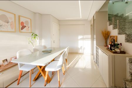 Apartamento à venda com 150m², 3 quartos e 3 vagasSala