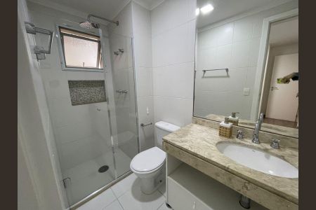 Apartamento à venda com 140m², 3 quartos e 2 vagas Apartamento à venda com 140m², 3 quartos e 2 vagasBanheiro