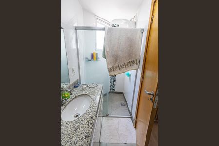 Apartamento à venda com 119m², 3 quartos e 2 vagasBanheiro da Suíte