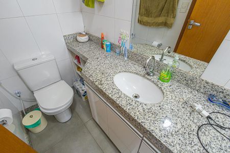 Apartamento à venda com 119m², 3 quartos e 2 vagasBanheiro da Suíte