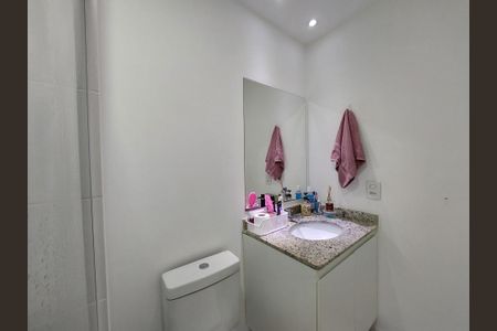Apartamento à venda com 62m², 2 quartos e 1 vagaBanheiro Social