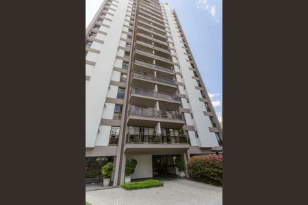 Apartamento para alugar com 213m², 3 quartos e 2 vagasFachada